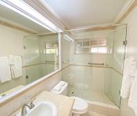 Fosters House Holiday Rental In Barbados Bathroom 2