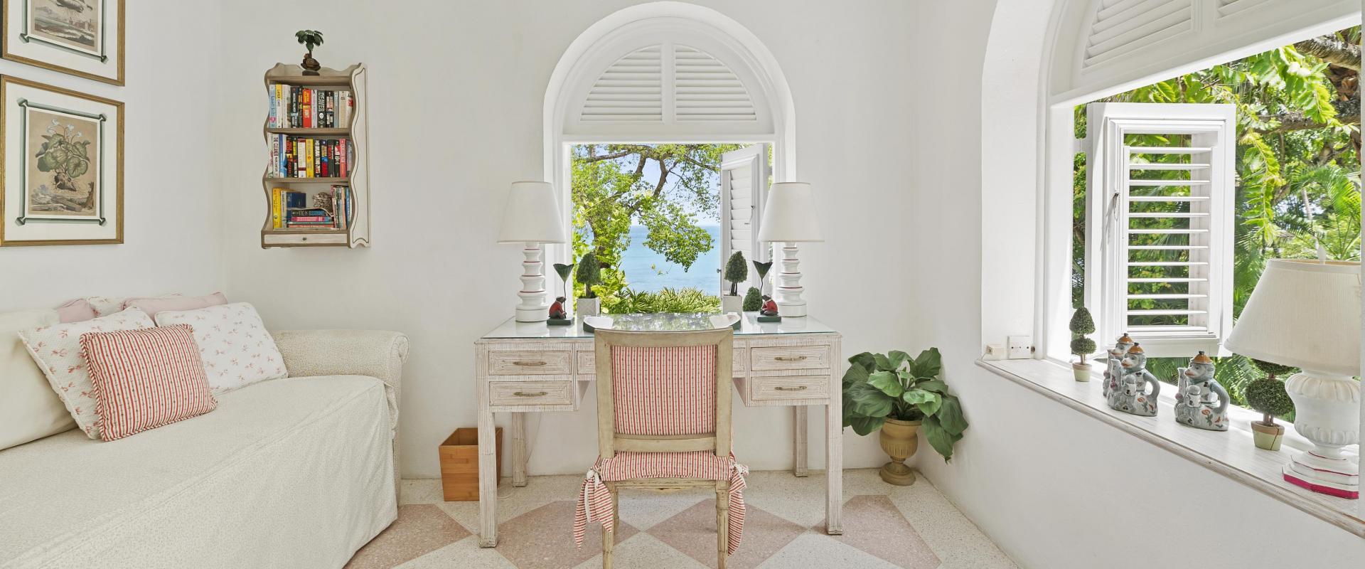 Barbados Holiday Rental Mango Bay Reading Room / Study