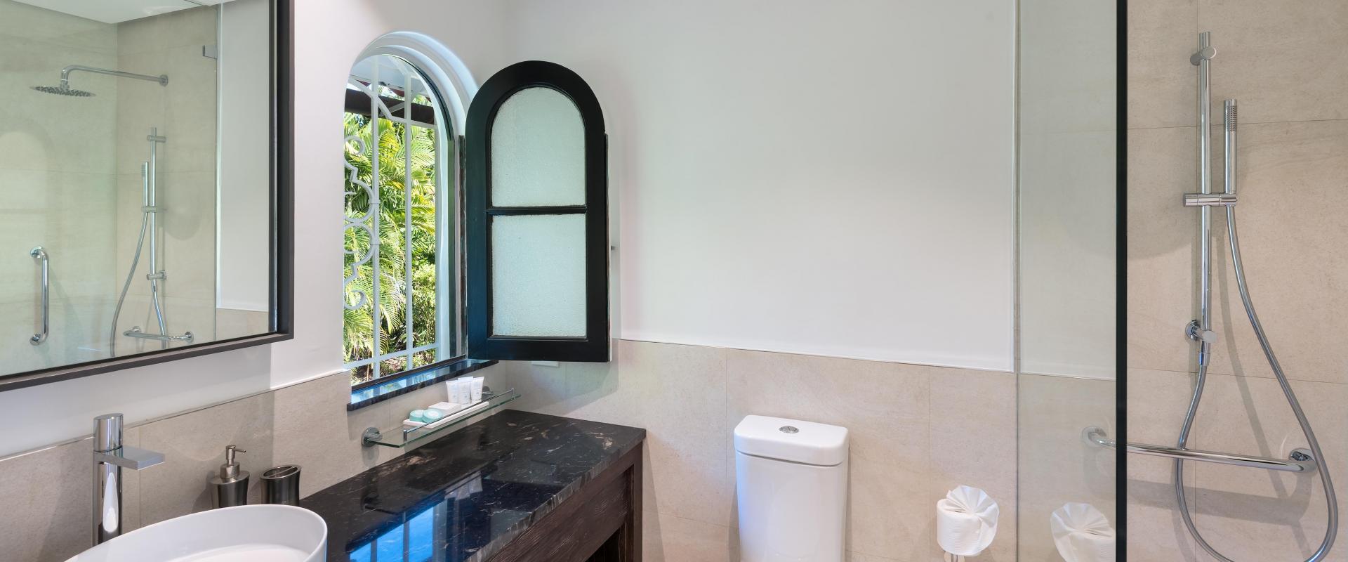 Bathroom 6 Elsewhere 10 Bedroom Sandy Lane Villa For Rent In Barbados 