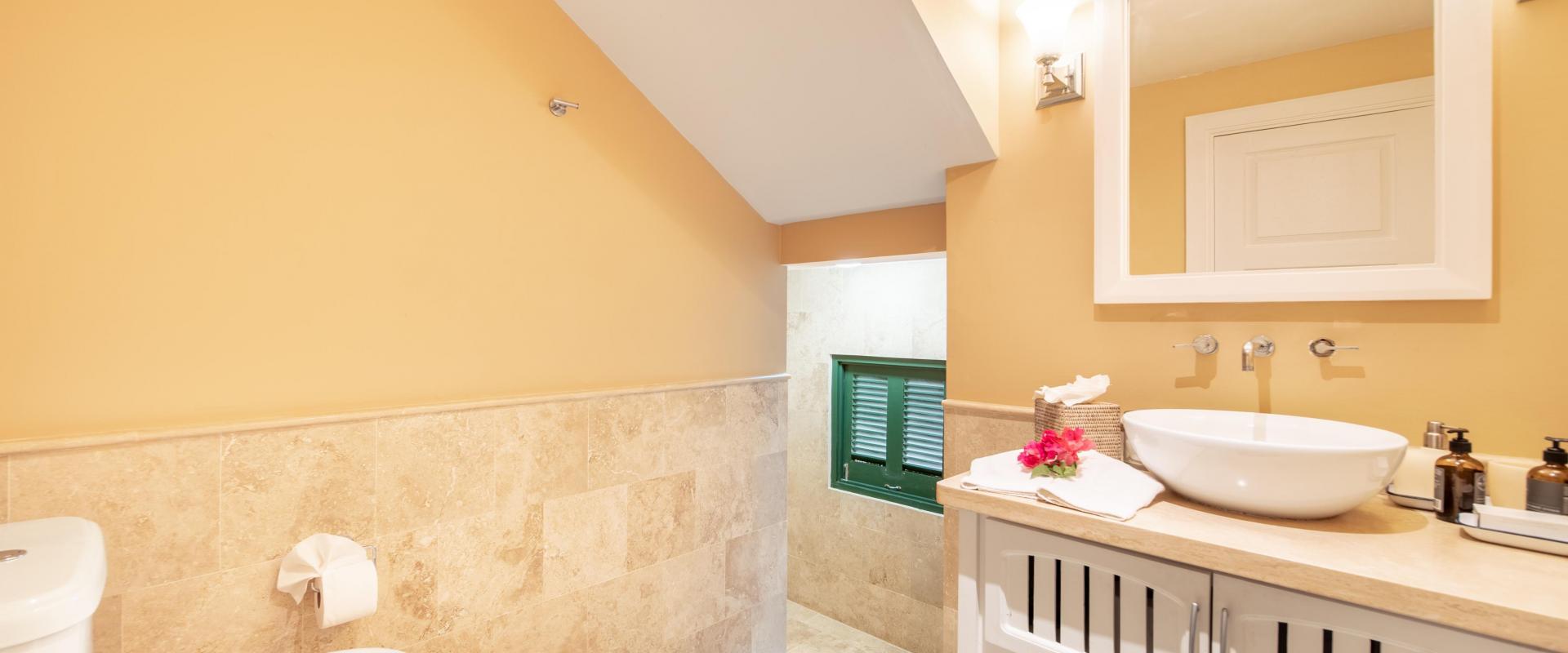 Coco Mullins Barbados Holiday Rental Home Bathroom 4